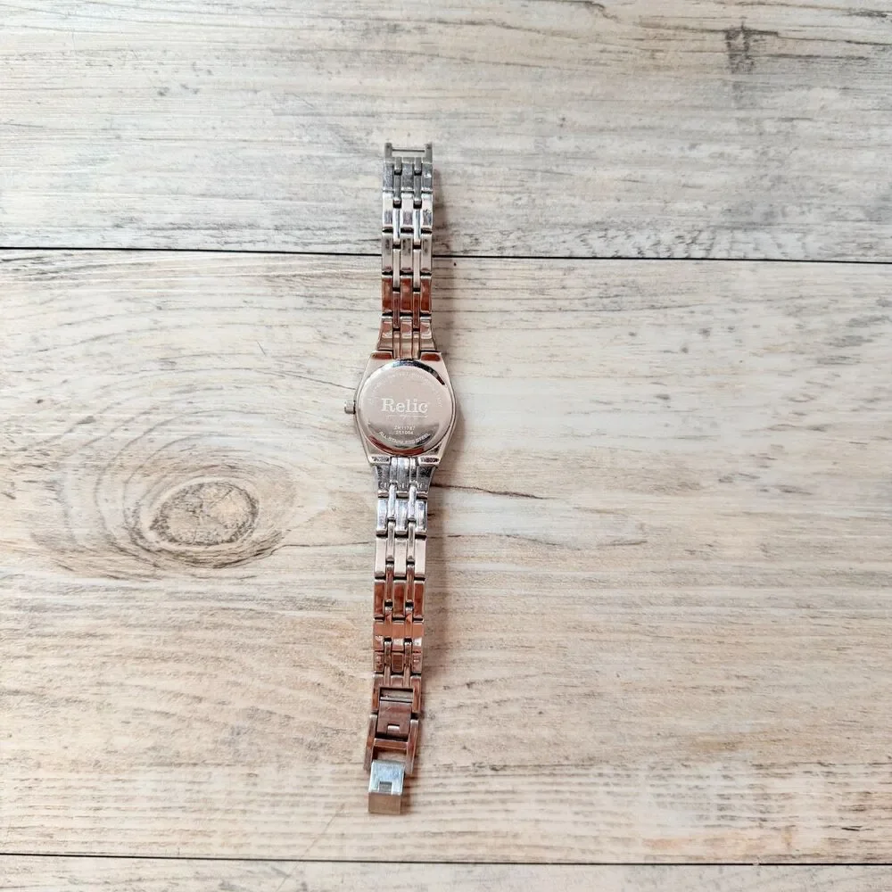 Relic Pink Dial Silver Tone Rhinestone Watch Y2K Glam Crystal Bracelet Date